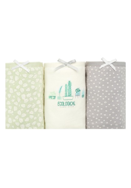 Three panties of Ecological Girl Experie