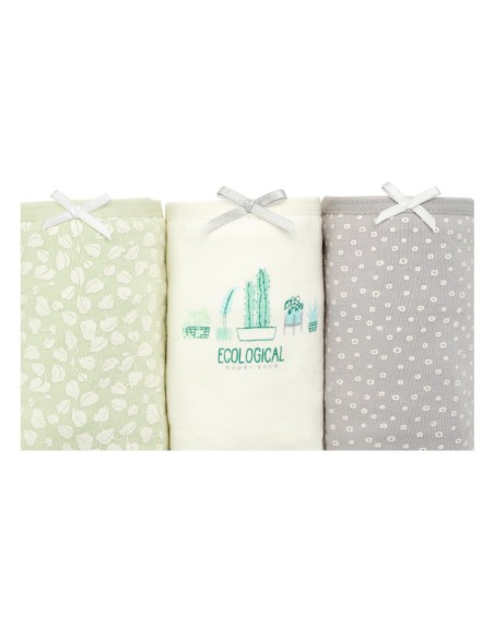 Three panties of Ecological Girl Experie